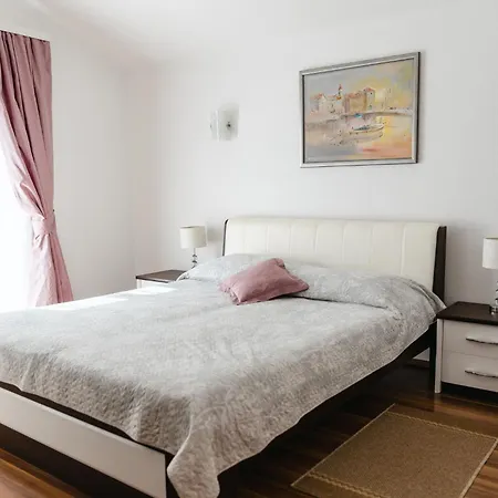 Marija Apartment
